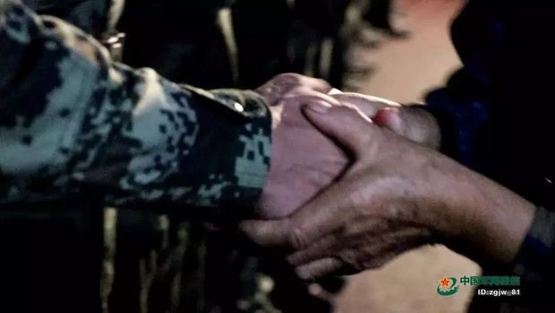 �@�β���30���ҕ�l��׌܊�˸е�ů����