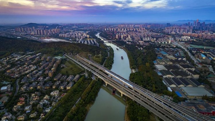 ȫ���F·�I(y��ng)�I(y��)���ͻ��14�f������