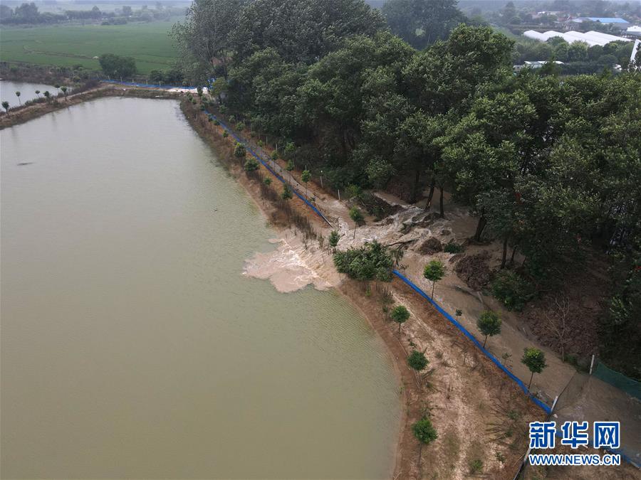 ������(x��)��ƽ�r(sh��)���Ї�(gu��)��ɫ���(hu��)���x˼��ָ���¡����r(sh��)����������ƪ�¡���(x��)��ƽ����(sh��)ӛ�P(gu��n)���¡��D�Ļ���(d��ng)����15��һ�О������񡪡���(xi��)��ȫ��(gu��)��Ѵ�Ȟ�(z��i)ȡ���A�����ش����֮�r(sh��)