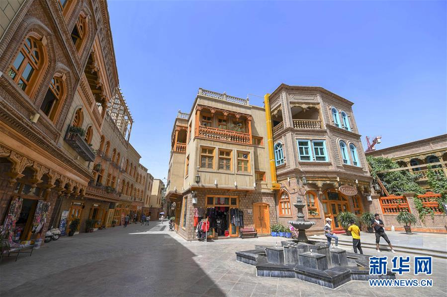 �����Aȫý�^�l���D�Ļ���(d��ng)����10��������ɽ�ϱ����V��(xi��)�l(f��)չ��ƪ��������(x��)��ƽͬ־����ĵ��h�����P(gu��n)���½������o(j��)��(sh��)