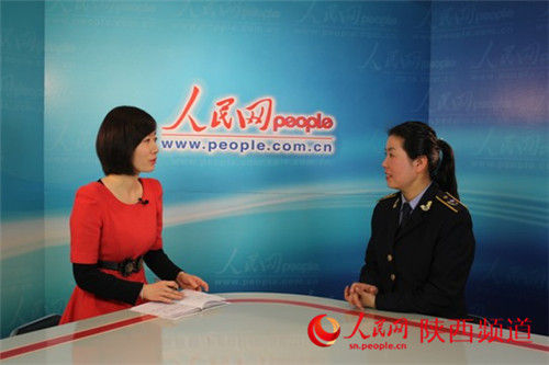 ���������ܲ��L ���/�z