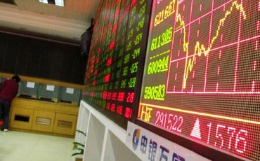 ���н������������