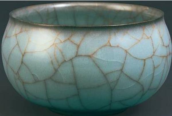 ��(d��ng)����Ȫ�����Ʒ