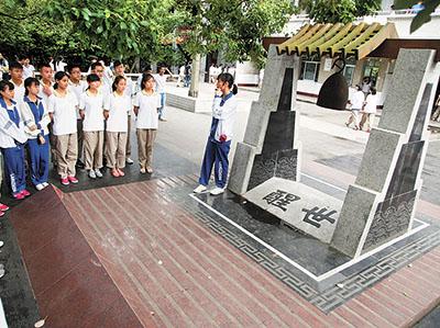 �����e�k���ӭ�ӿ���(zh��n)�����o����(�D)