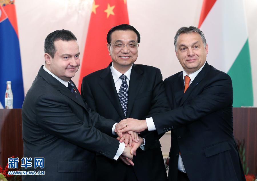 ���r(sh��)������ˏ�(qi��ng)�c����������W���ࡢ�����S�������_(d��)���湲ͬ�����������O(sh��)�����F·