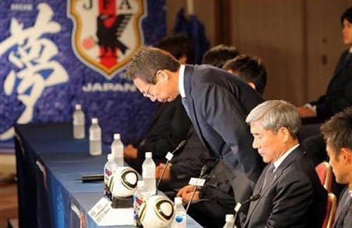 �ձ�꠻؇�����������ʷ��Ϲ�30���x����o(�D)